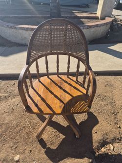 FREE SOLID SWIVEL WOOD CHAIR