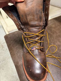 Boots “RedWing” size 9