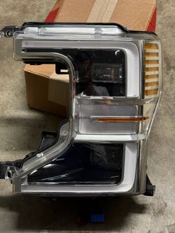 OEM brand new drivers side headlight light for 2020-2022  Super Duty full LED