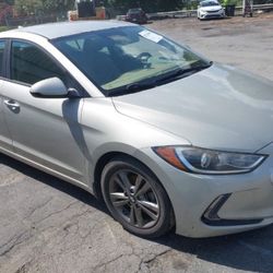 PARTES Y PIEZAS HYUNDAI ELANTRA 2017 2020 2.0 