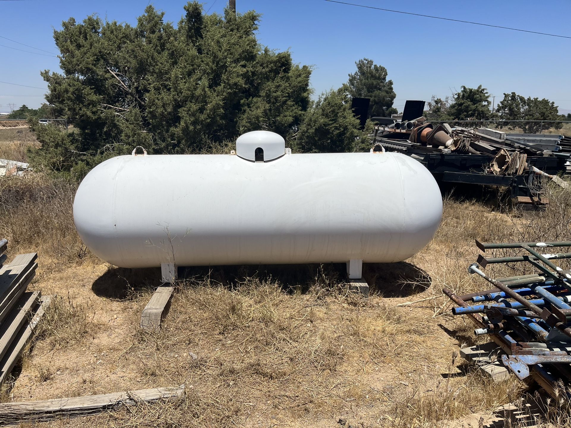 500 Gallon Propane Tank