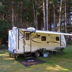 2017 Forest River Apex Ultra lite Model 239RBS