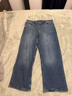 Baggy Jeans/Pants