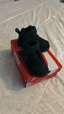 Black Nike Court Shoes