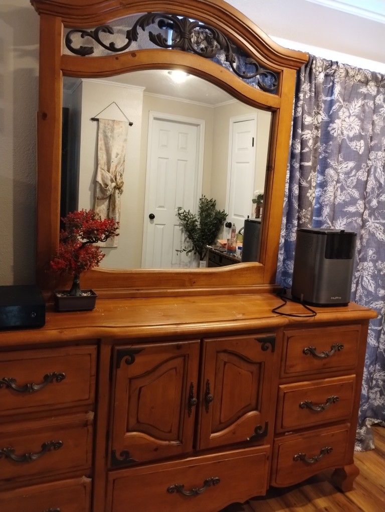 Bedroom Set