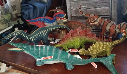 Brand New SCHLEICH Dinasaur Collection