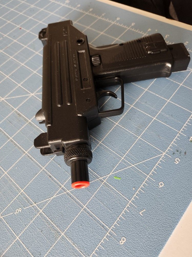 Vintage Laramie Replica