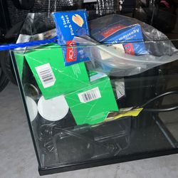 Free 5 Gallon Fish Tank With Accessories 