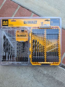 DeWalt 44 Piece Drill Bit Set