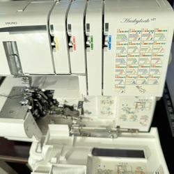 Viking S21 Husqvarna Cover-stitch, Overlock Excellent Condition 