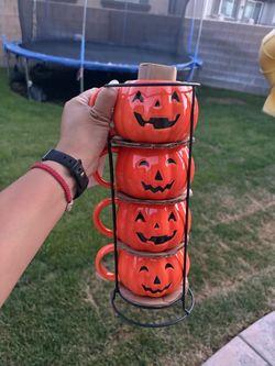 Pumpkin mug set with holder