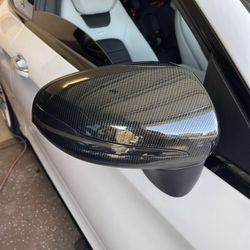 Ultra Gloss 9D PET Liner Black Carbon Fiber Vinyl Wrap Air Release Bubble Free