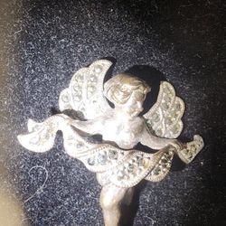 ANGEL SILVER BROCH
