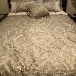 Queen comforter 6-piece set