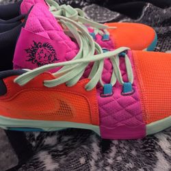 Lebron witness VIII mens size 12