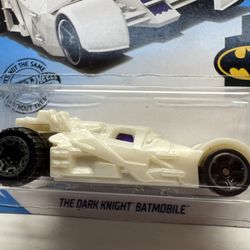 🎥🎬 HOT WHEELS 2017 - White Tumbler The Dark Knight Batmobile - Batman 4/5 - 153/250 - DIE CAST TOY 1:64 🎬🎥