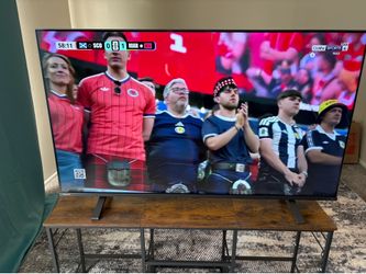Toshiba 55inch like new very good quality with stand
