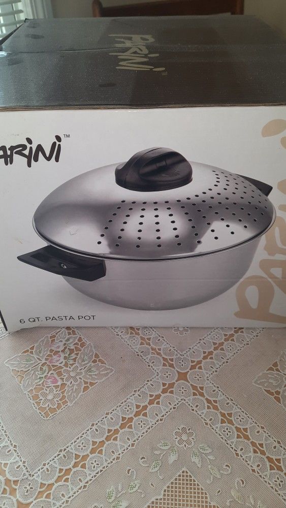 6 Quart Stainless Steel Pot Pan. Brand-new In The Box
