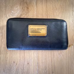 Marc By Marc Jacobs Leather Zip Wallet 
