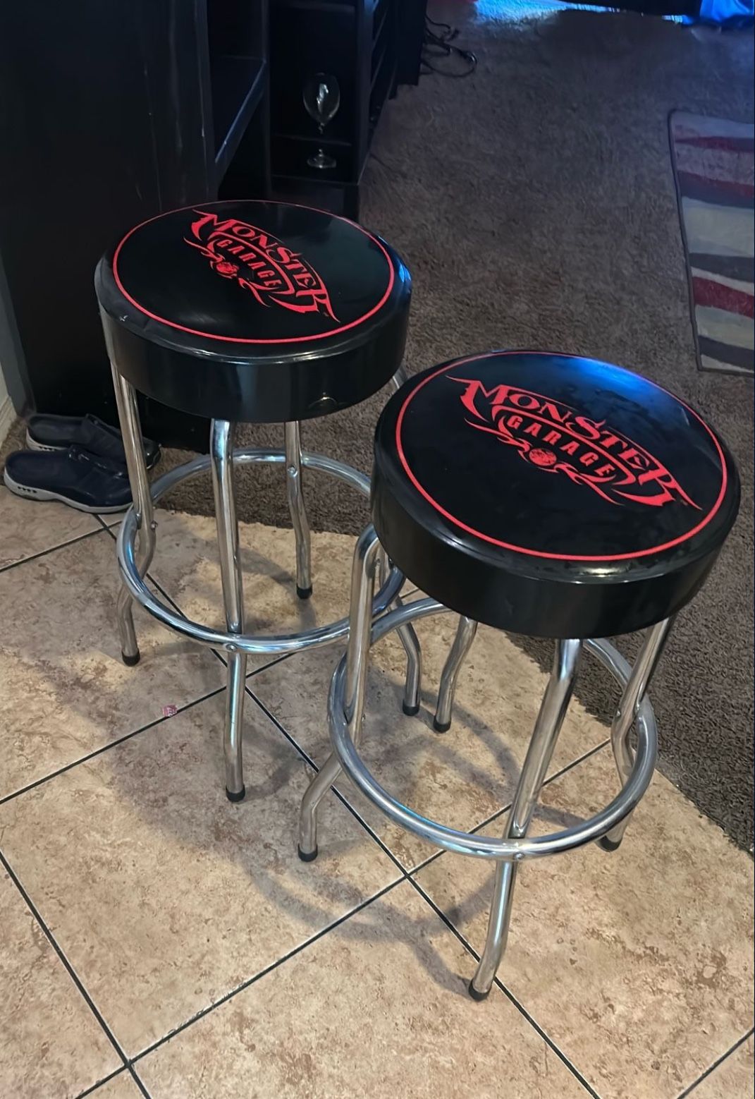 Monster Garage Stools 2x