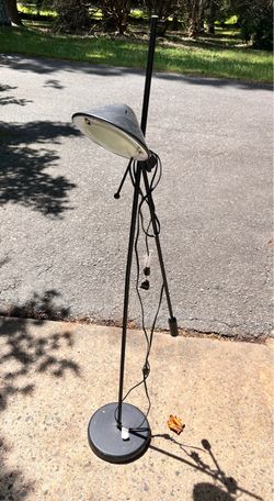 Adjustable Floor Lamp