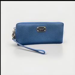 Michael Kors Womens Jet Travel Conrinental Zip Around Wallet Wristlet Leather.