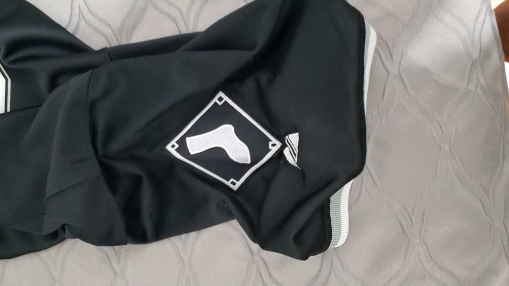 Chicago White Sox City Connect Jersey (Authentic) for Sale in Aurora, IL -  OfferUp