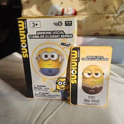 Minions Vocal Tumbler Classic Series blind box toy. 