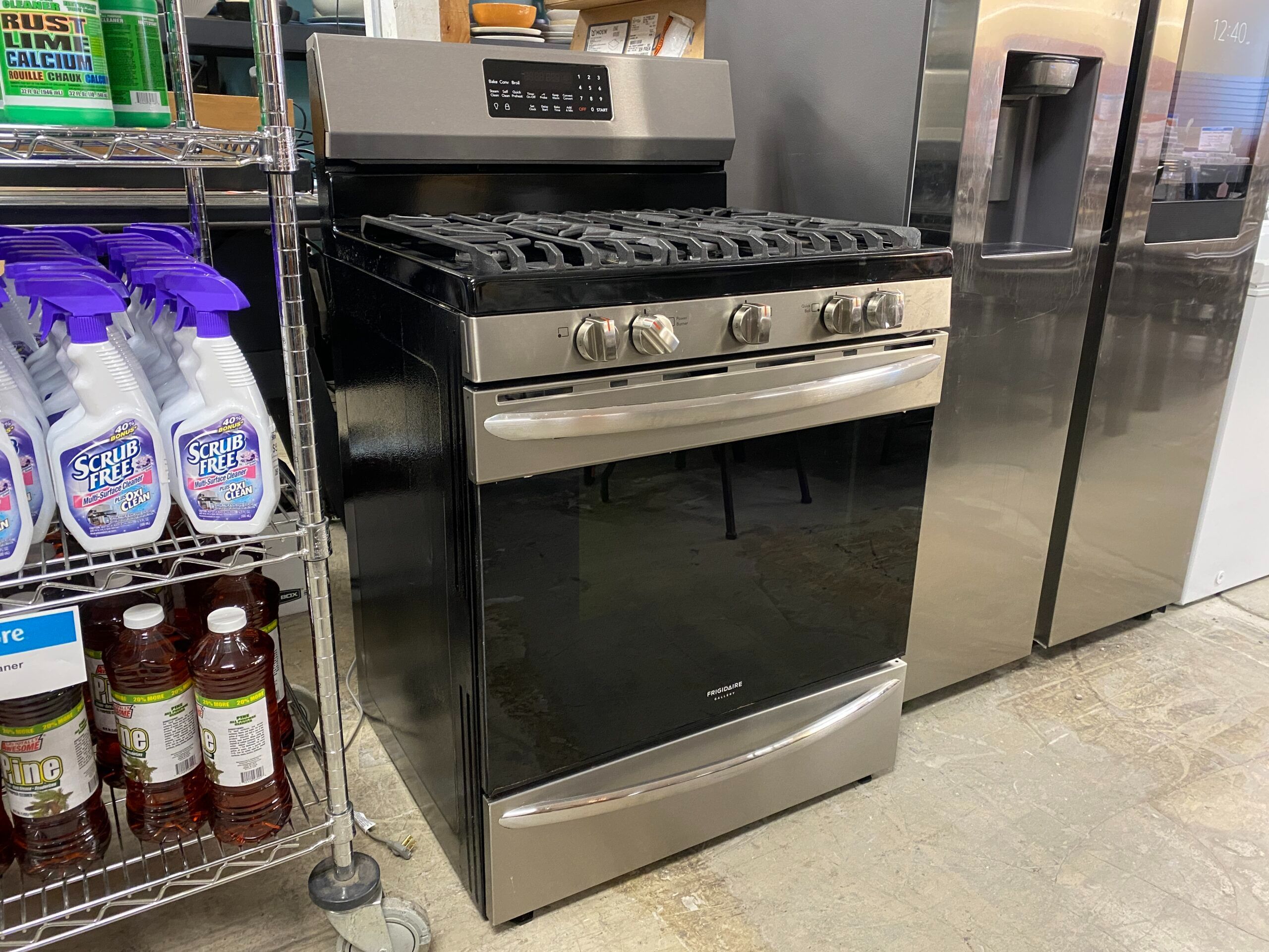 FRIGIDAIRE Gallery Natural Gas Range Model #FGGF3059TFE