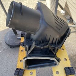 2016 - 2022 Chevy Camaro Air Cleaner Air Intake GM Original