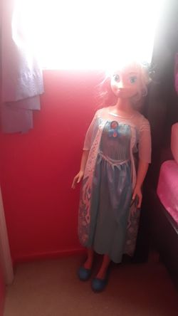 Elsa big doll