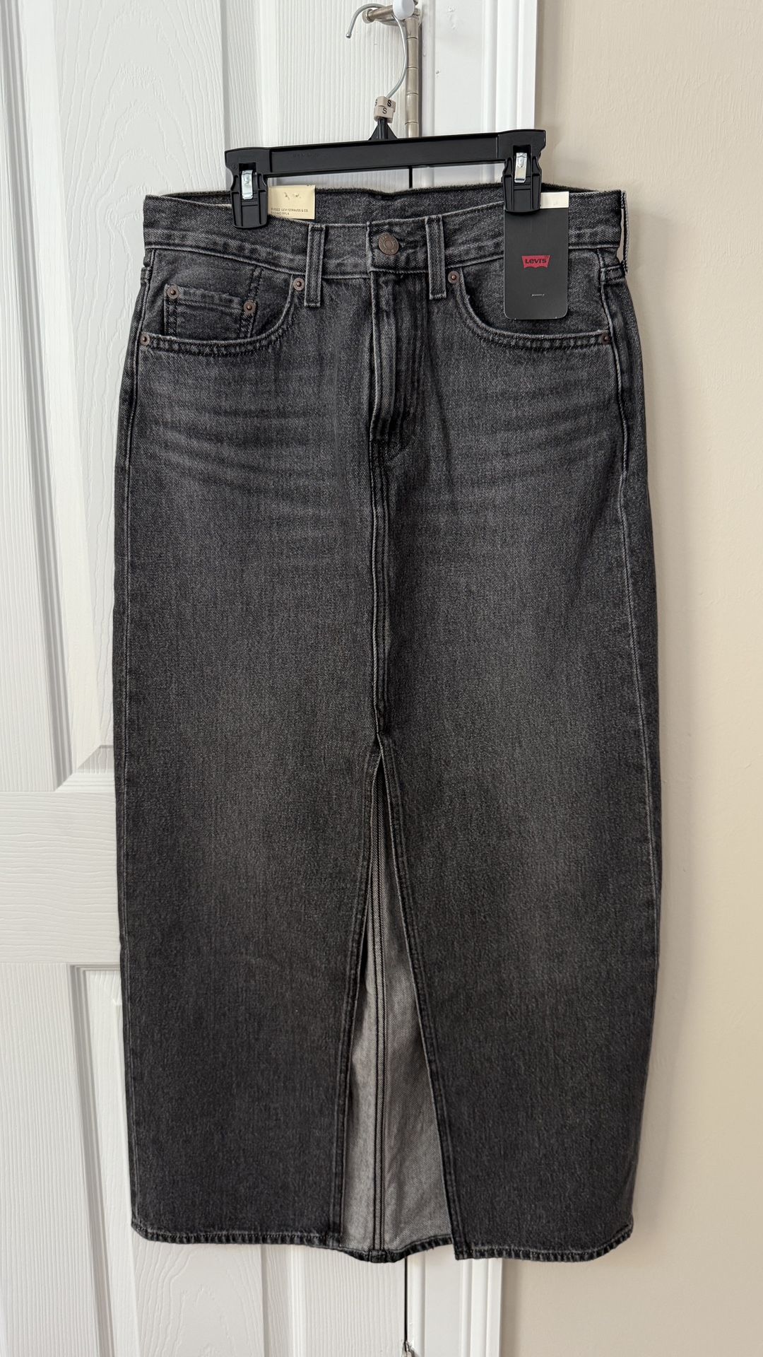 Levi’s Long Skirts