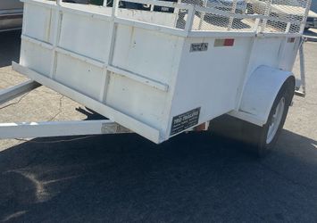 Trailer white