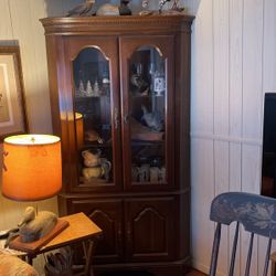 Corner Cabinet 