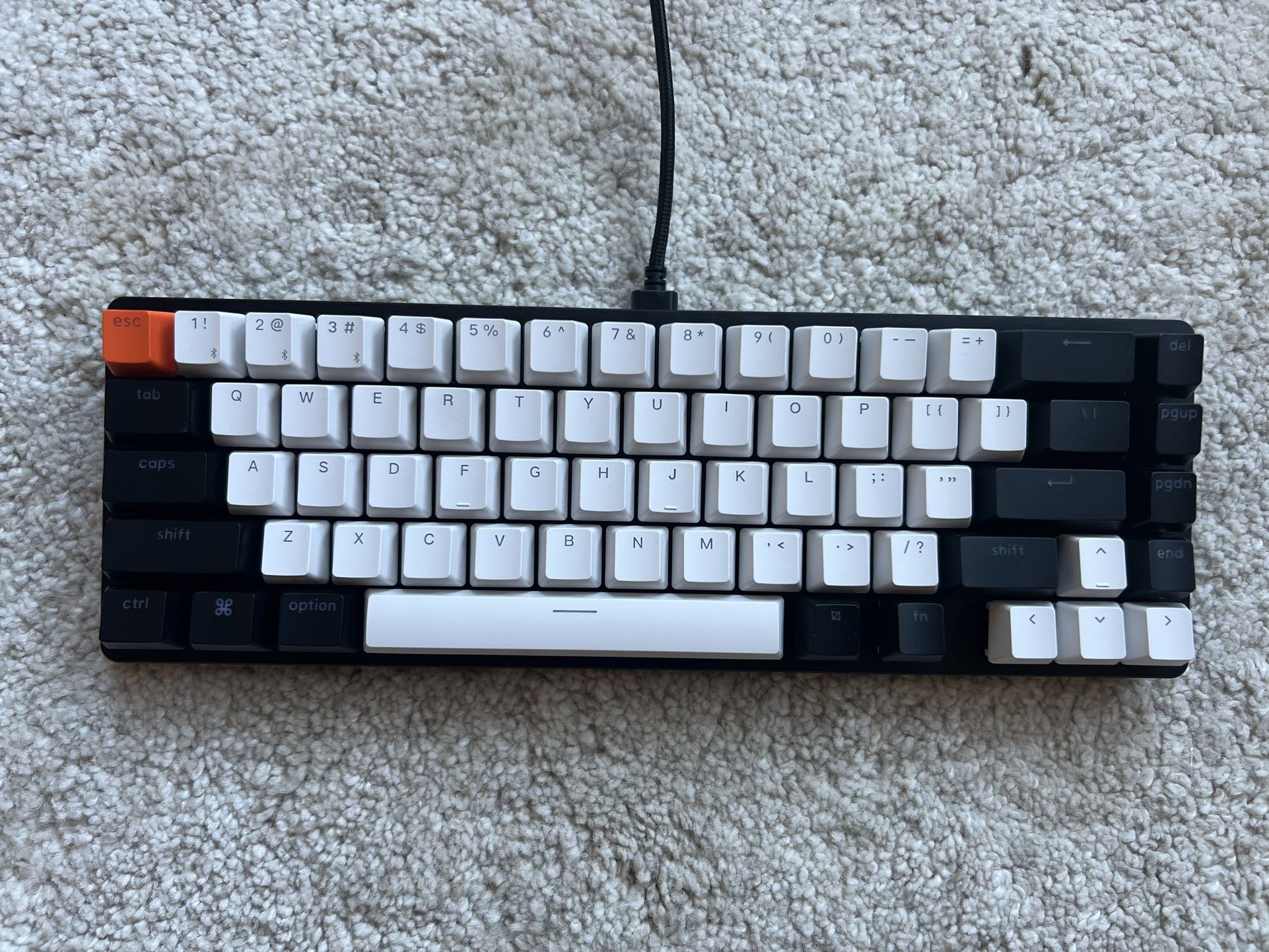 Glorious Gaming GMMK 2 65% Hotswappable Gaming Keyboard w/ Gateron Red Linear Switch