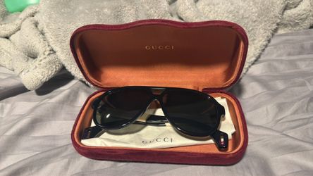 Men’s Gucci sunglasses