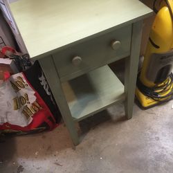 $10 end table with drawer world market avocado green 