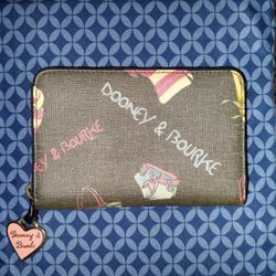 Dooney & Bourke Medium Zip Around Wallet 
