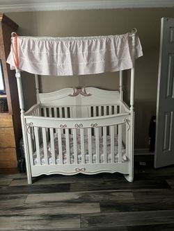 Girls Crib