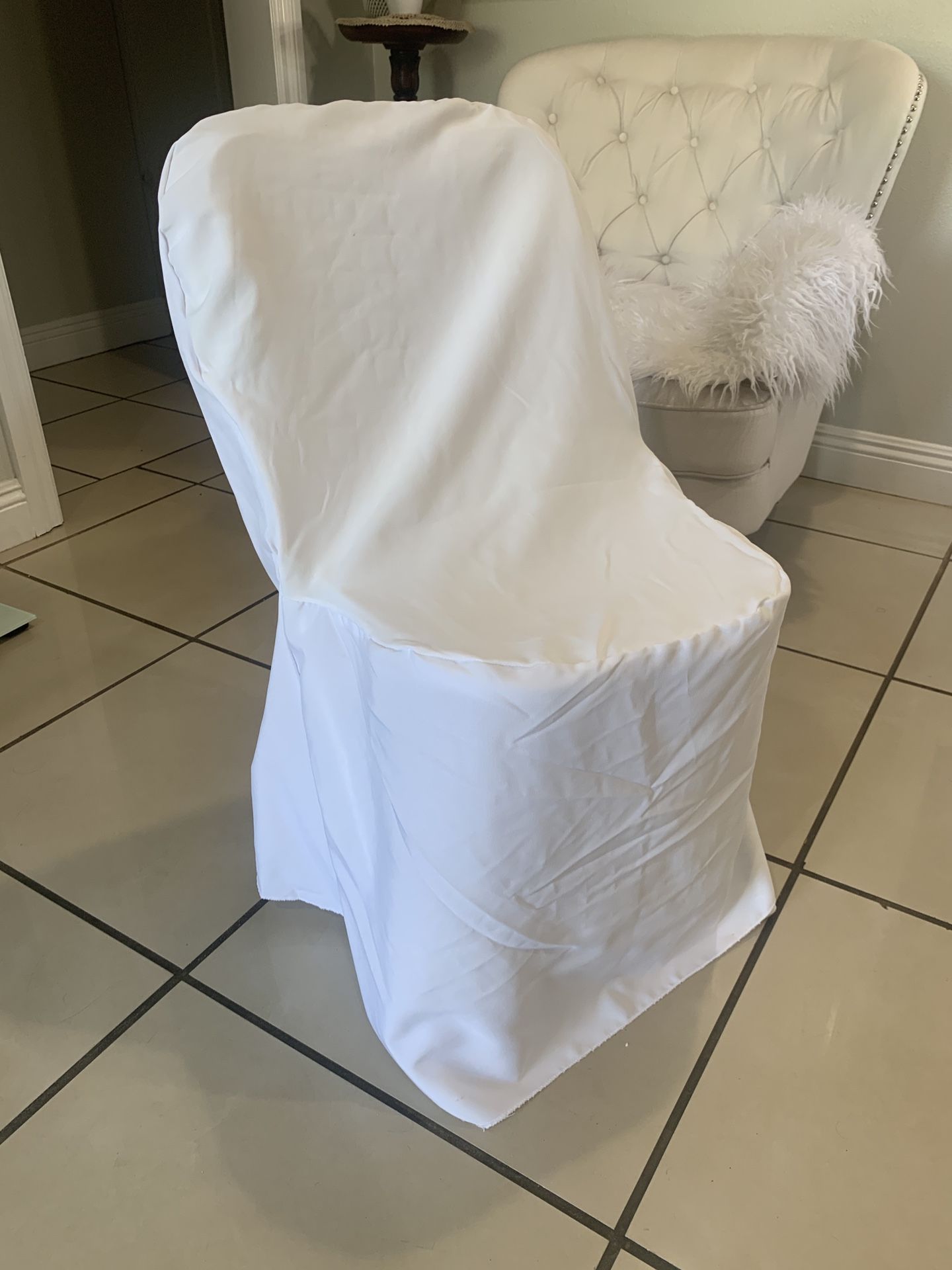 White chair covers for Sale in Whittier, CA OfferUp