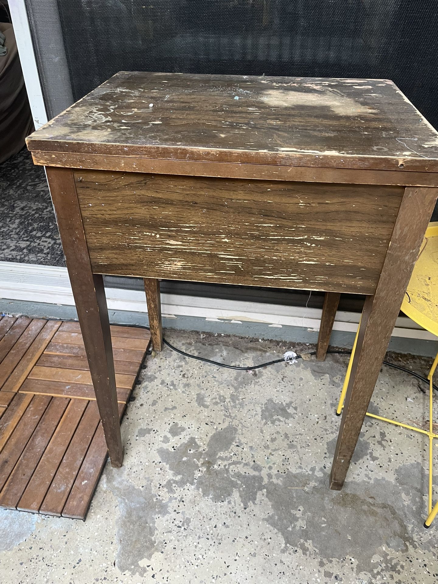 Sewing Table With Machine
