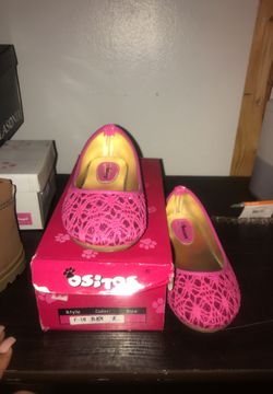 Pink flats size 2