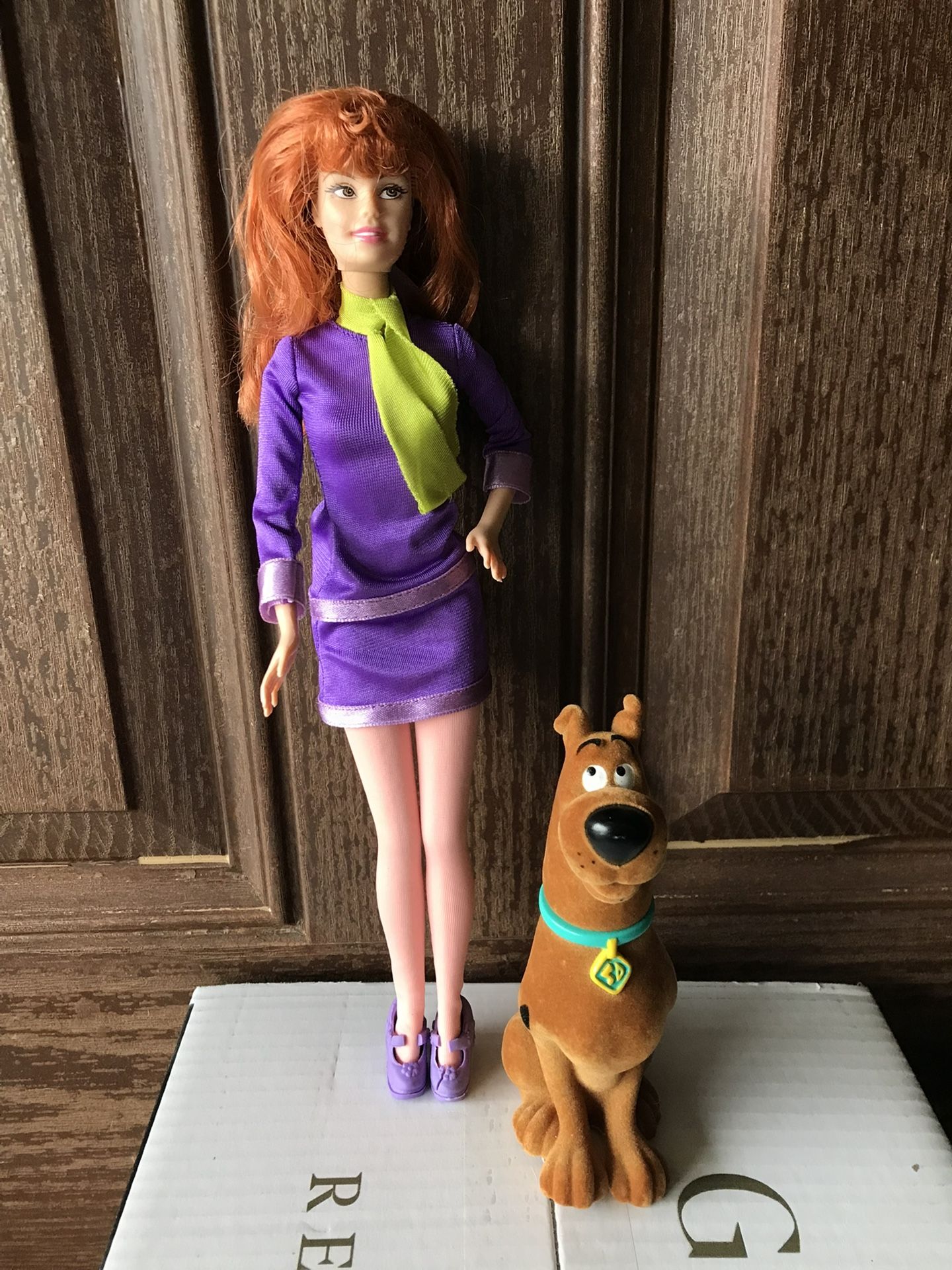 Barbie as Scooby-Doo’s Daphne Purple Dress with Scooby #55887 Mattel 2002