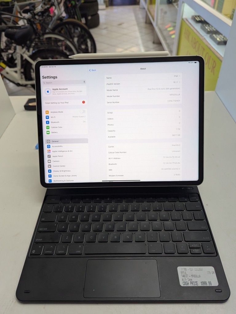 iPad Pro 6th Gen With Keyboard And Apple Pencil 
