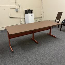 Heavy Work Bench Desk - Free