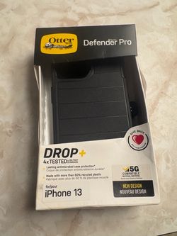 OtterBox Defender Pro Series iPhone 13 Case