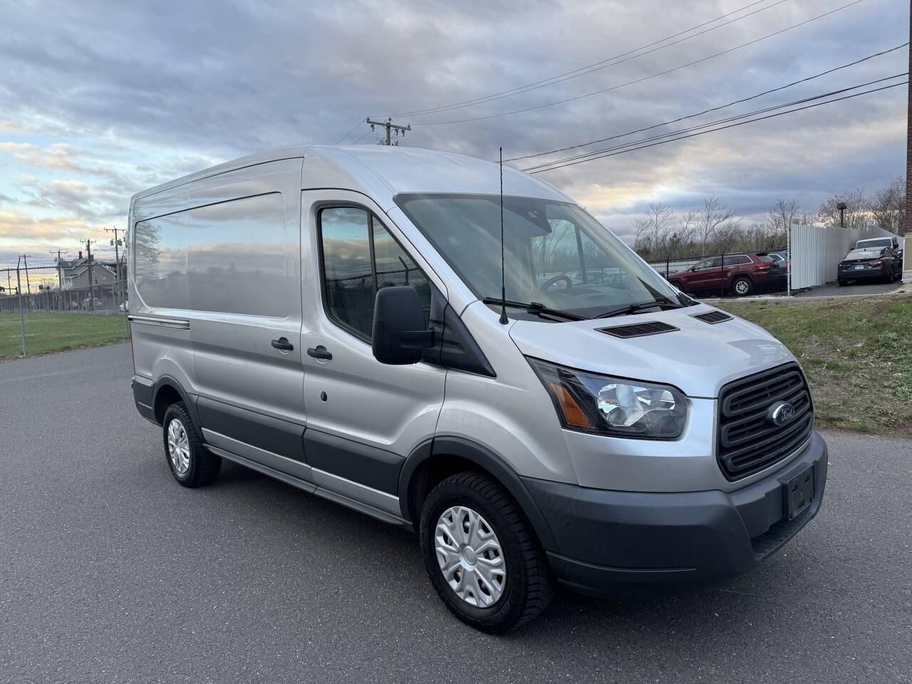 2018 Ford Transit-250