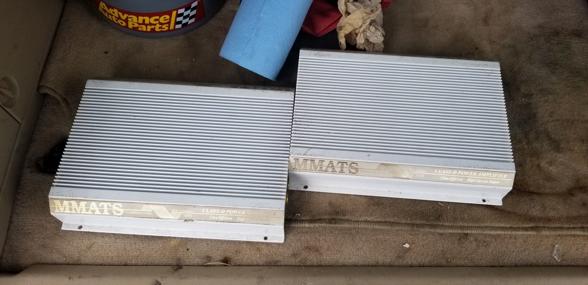 Mmats old school amp selling only 1 amp the Lm2125
