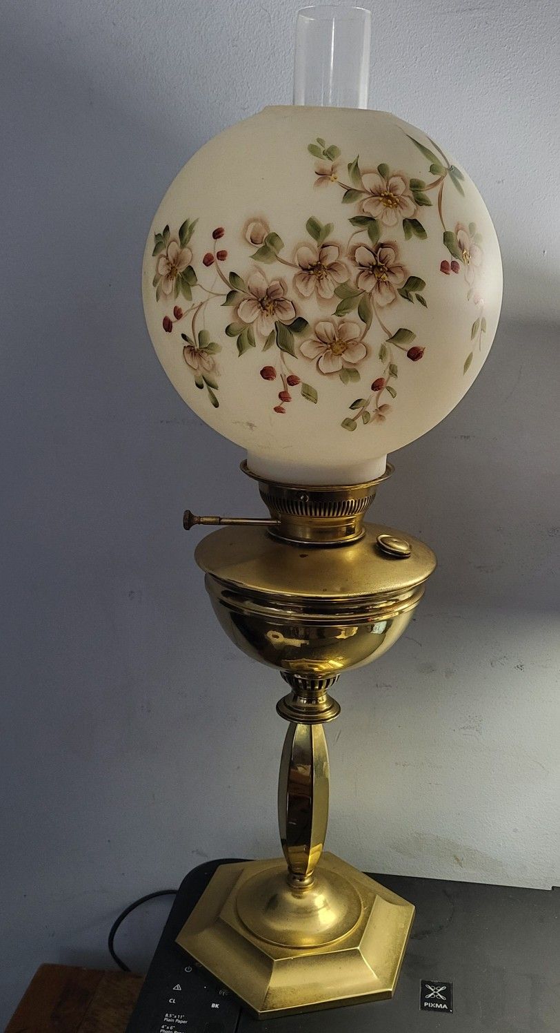 Early 1900's BRASS OIL LAMP (27" tall)