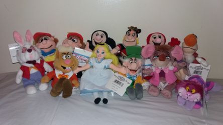 New Disney Complete Alice in Wonderland W/ tags Beanie Babies